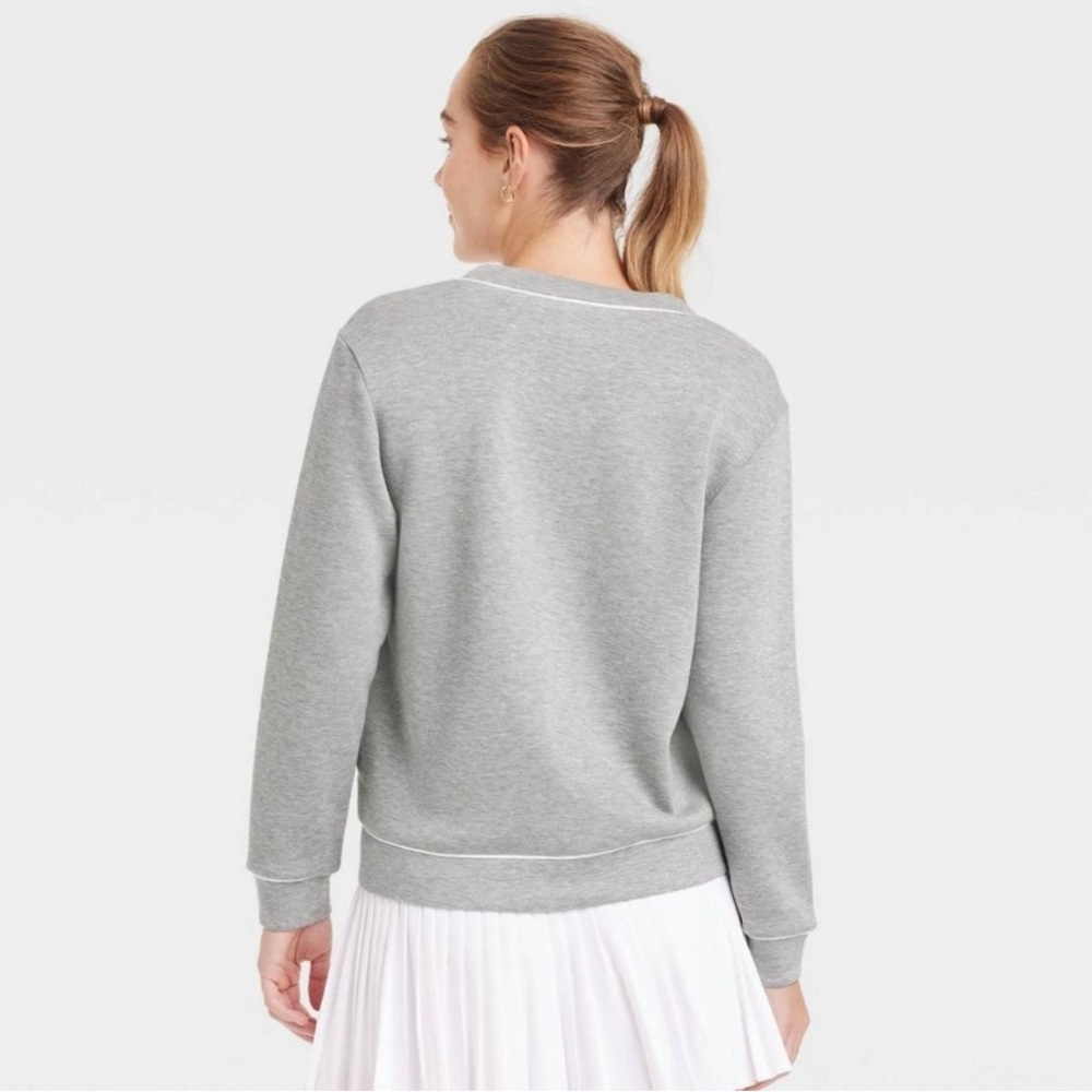Plus size All in Motion Gray Women's Cardigan Sweater size XXL. - Picture 2 of 5